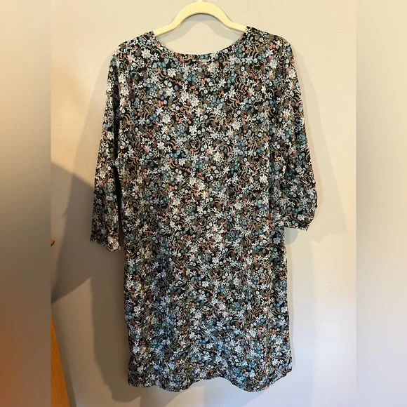 J. Jill Black Floral V-Neck Long Sleeve Dress with Blue and Pink Accents - Picture 4 of 4